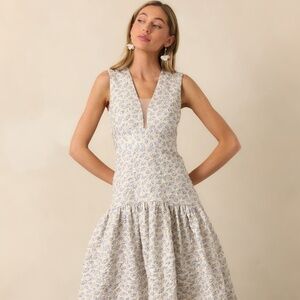 Red Dress The Unexpected Periwinkle Floral Jacquard Midi Dress Size SS / Periwin